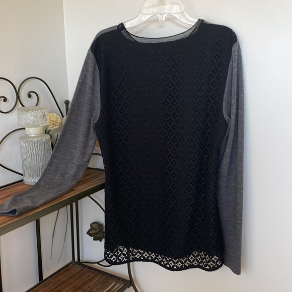 ANN TAYLOR Women’s Gorgeous Pullover Top🌸 - Picture 3 of 7